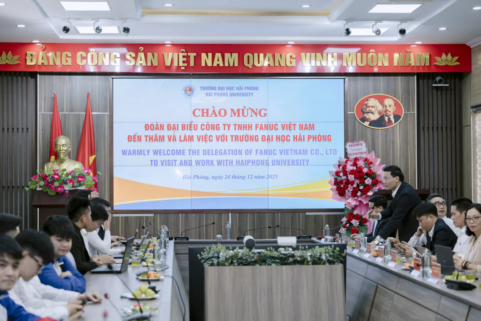 Trường Đại học Hải Phòng ký kết Biên bản ghi nhớ hợp tác với Công ty TNHH Fanuc Việt Nam và Công ty Cổ phần kỹ thuật và giải pháp tự động hoá MCA Automation